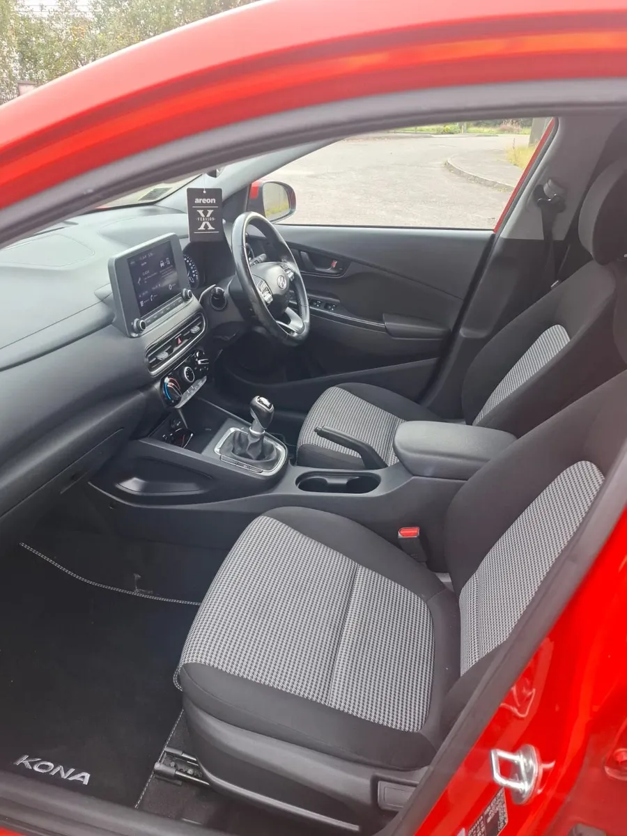 Hyundai KONA 2021 - Image 3