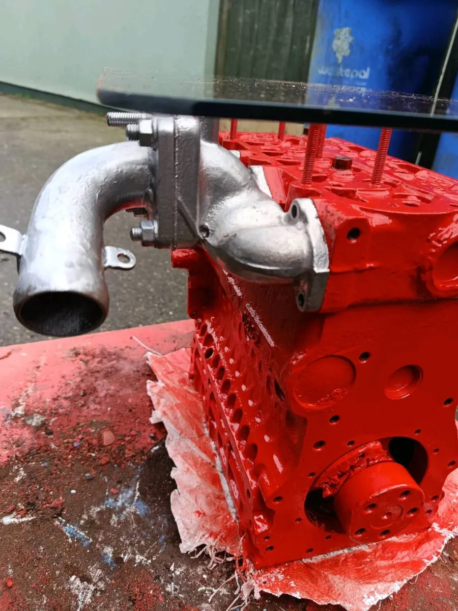 Engine coffee table - Image 4