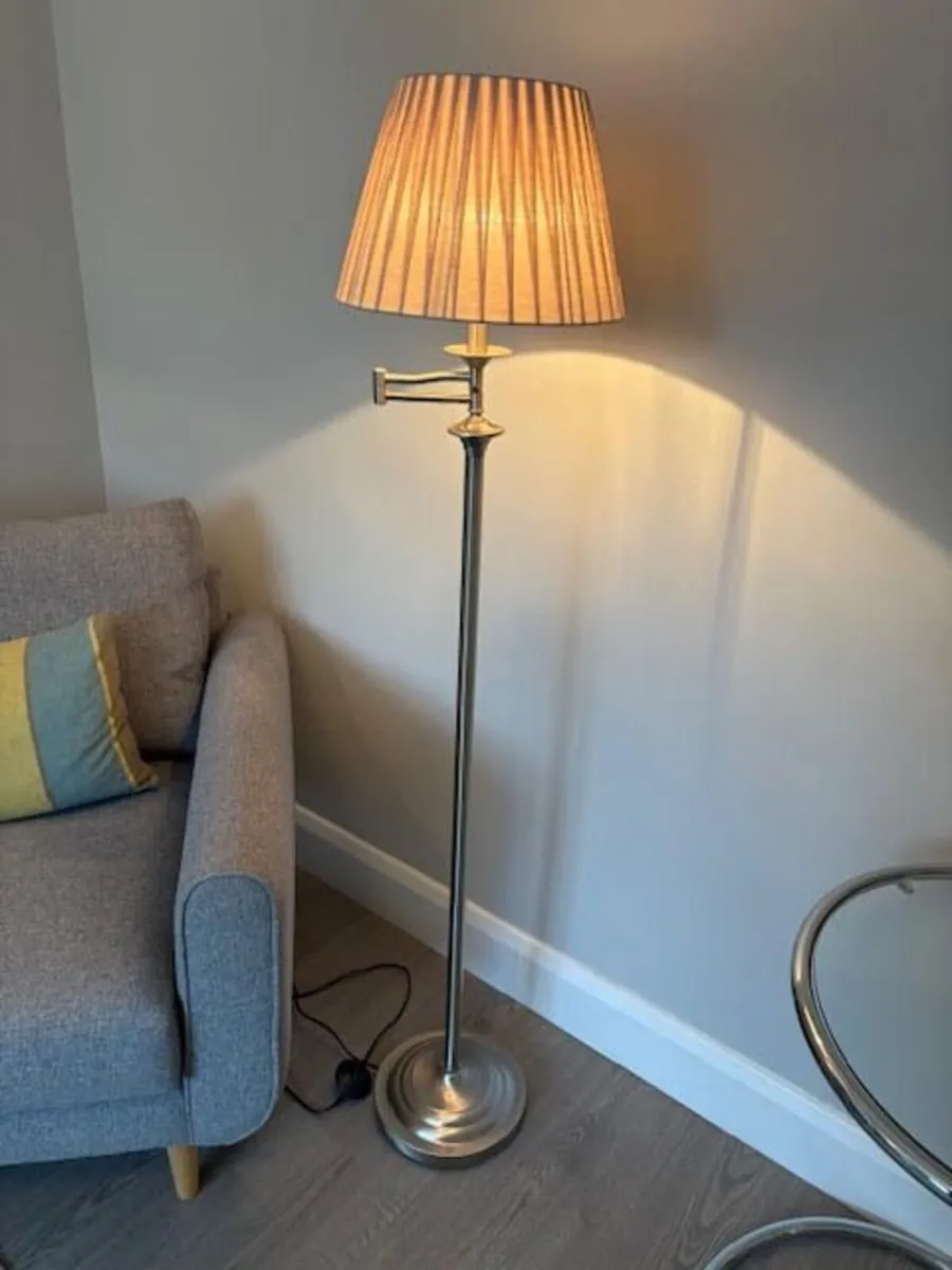 Reading Lamp. - Image 1