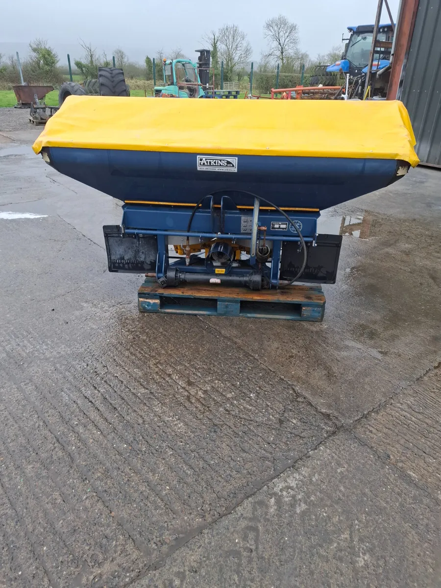 Bogballe fertiliser spreader - Image 1
