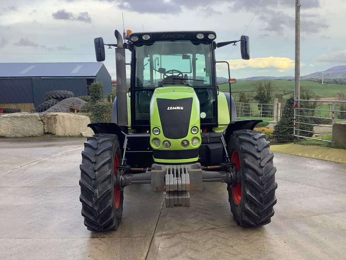 2013 Claas Arion 610C - Image 2