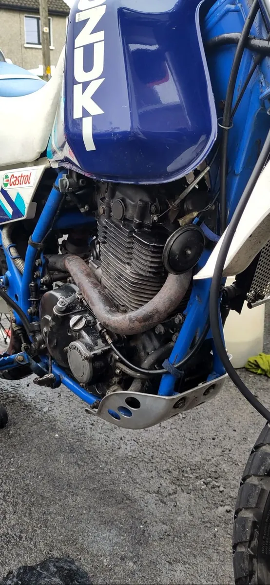 Suzuki DR650 Dakar - Image 3