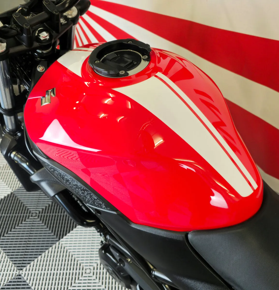 2016 Suzuki SV650 - Image 4