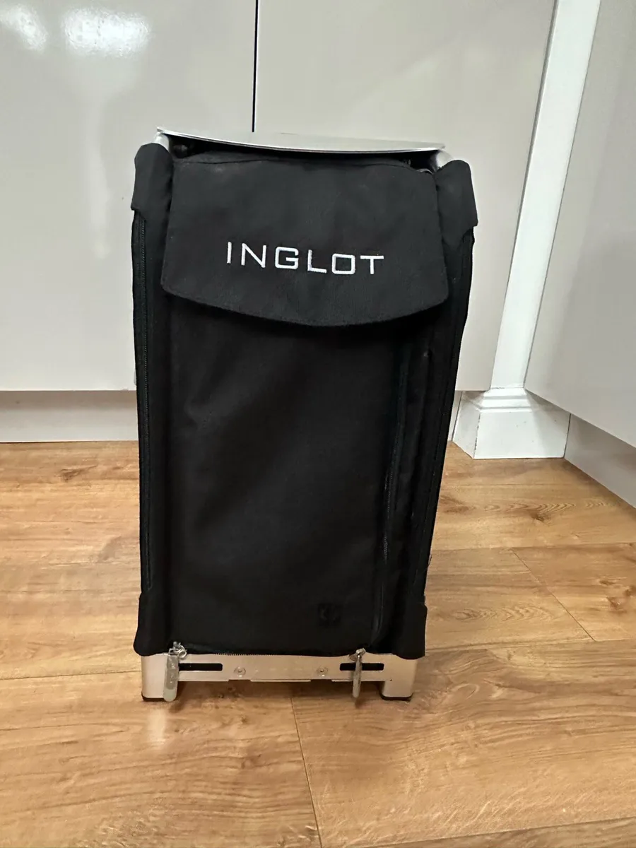 Inglot Zuca Make up artist case - Image 1