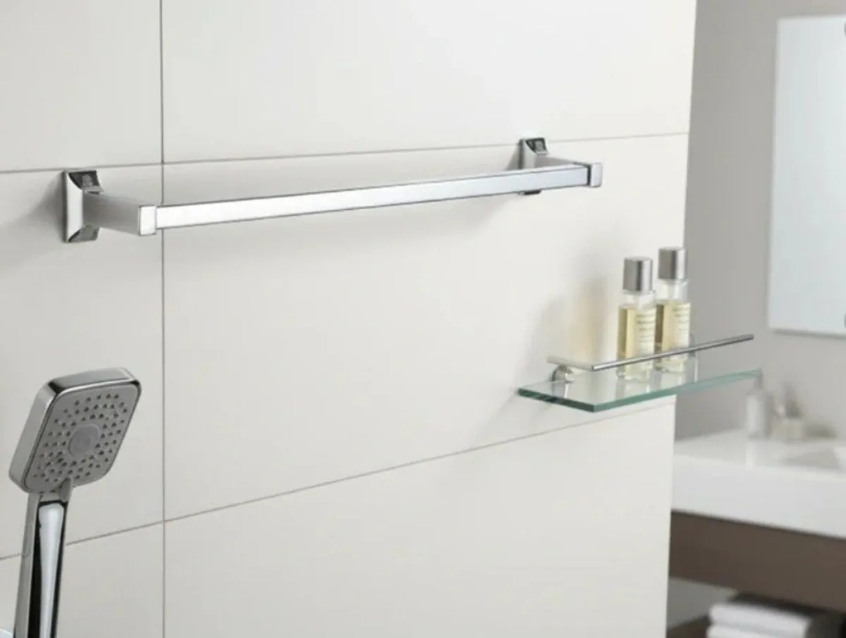 Croydex Towel Rail,  Sealed & Unopened - Image 3