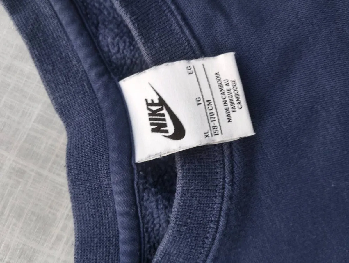 Boys Nike Sweatshirt, age 12 - Image 2