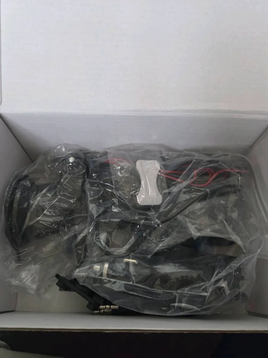 Wireless car stereo - Image 4