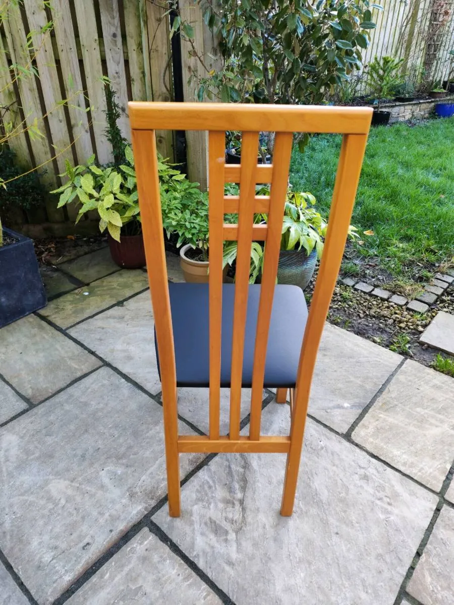 6 kitchen dining chairs - Image 4