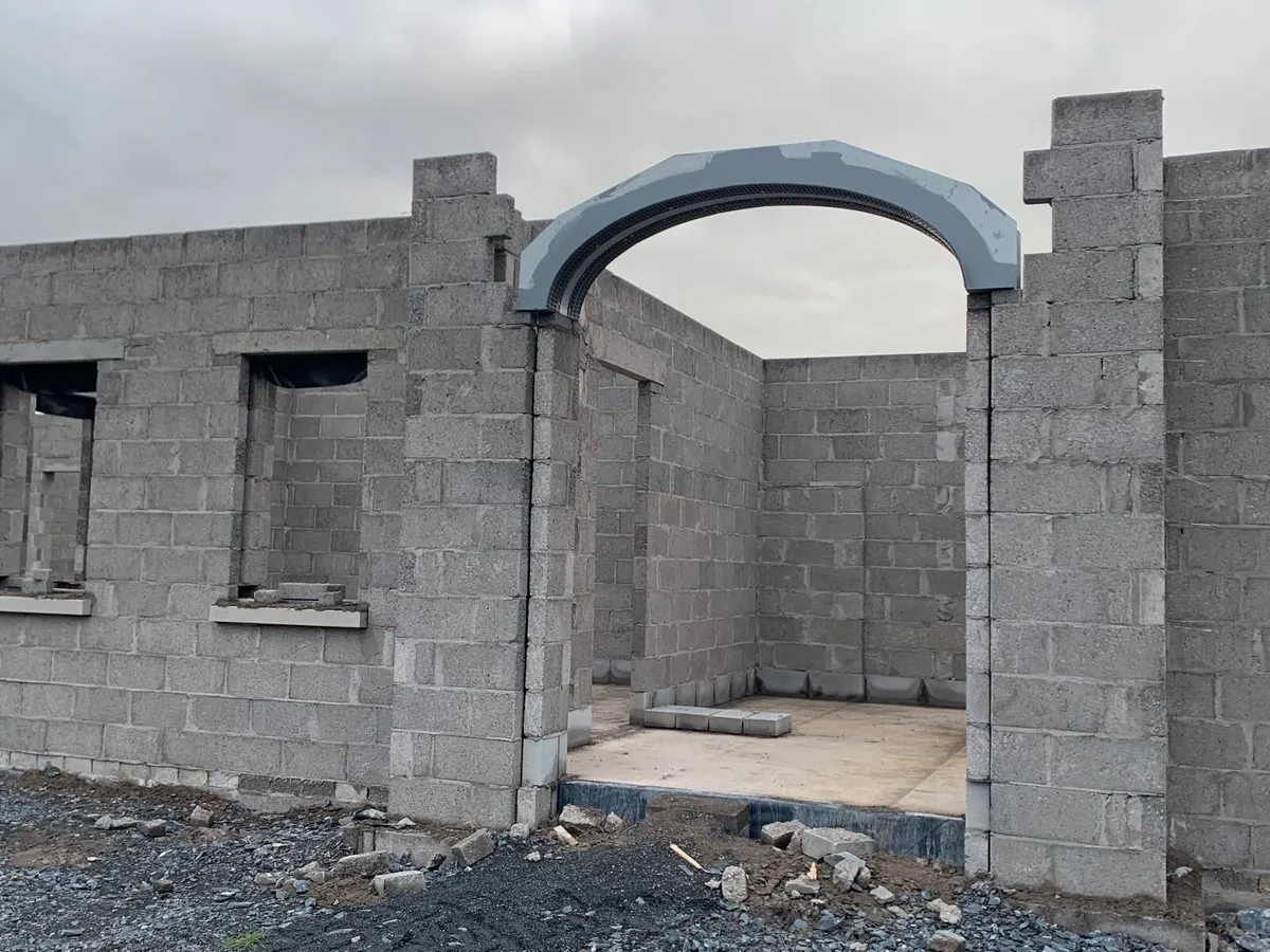 Steel lintel - Image 1