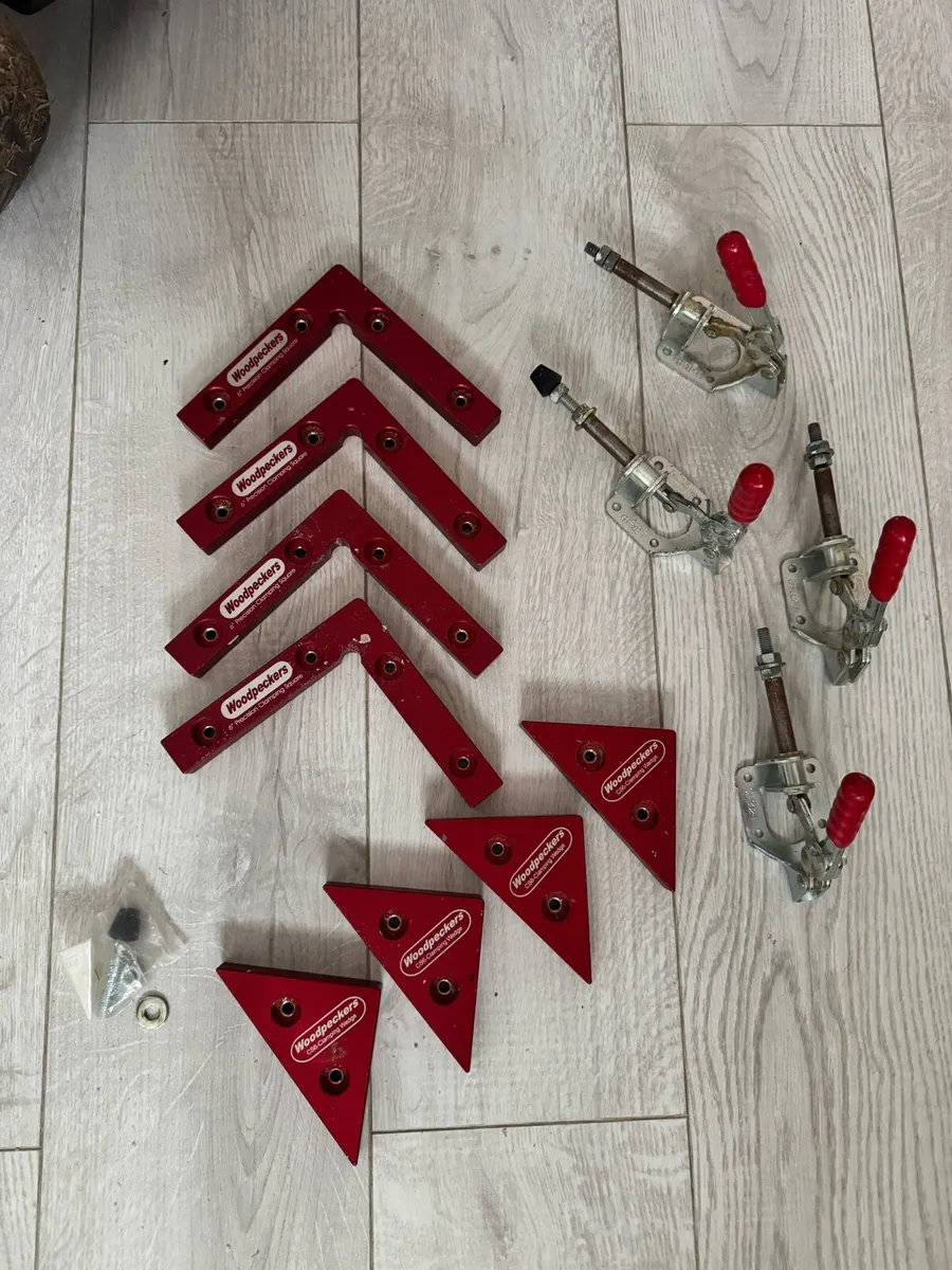 Woodpeckers clamping square - Image 1