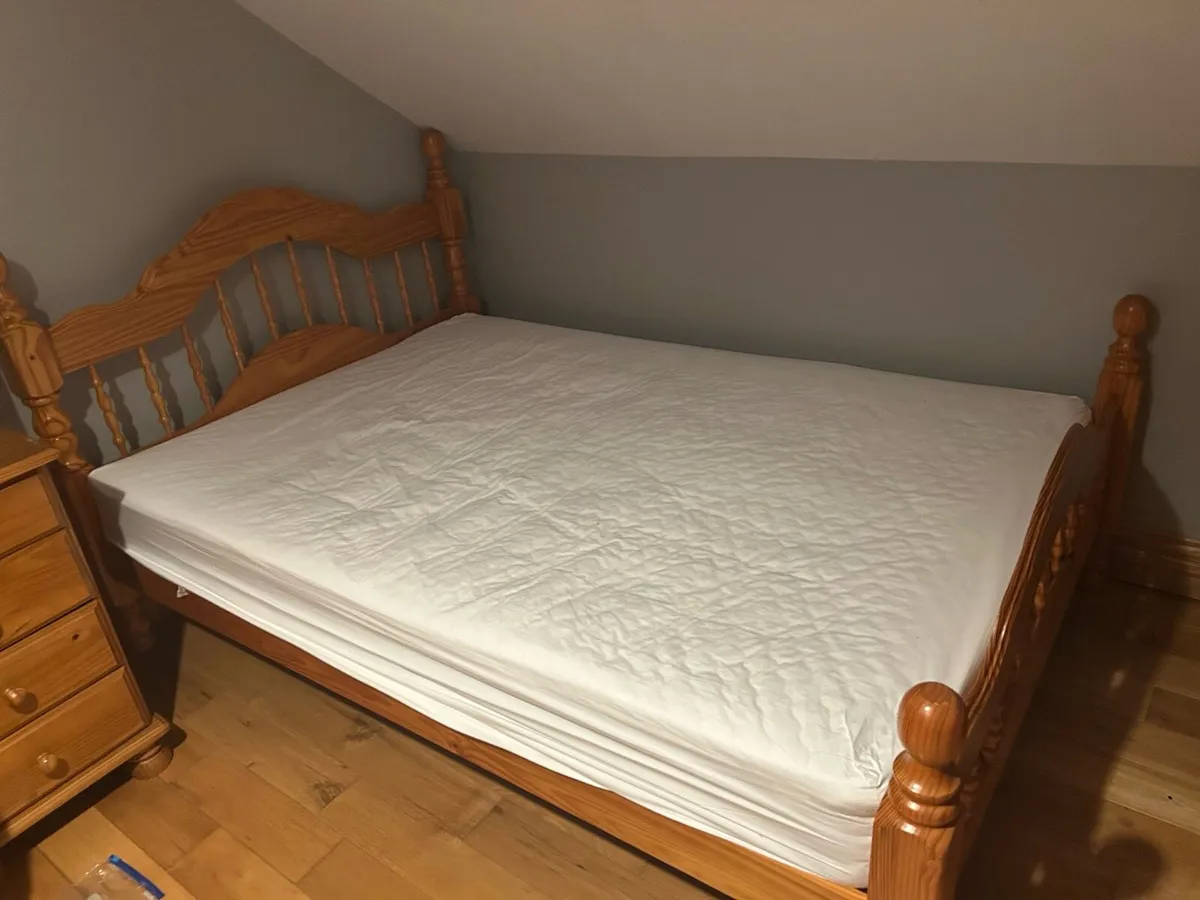 Double Bed - Image 1