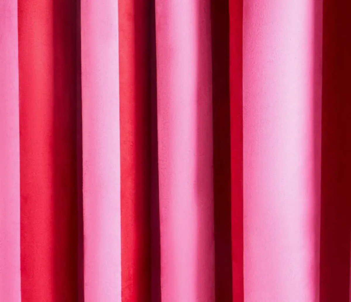 90 x 90 Curtains - Image 3