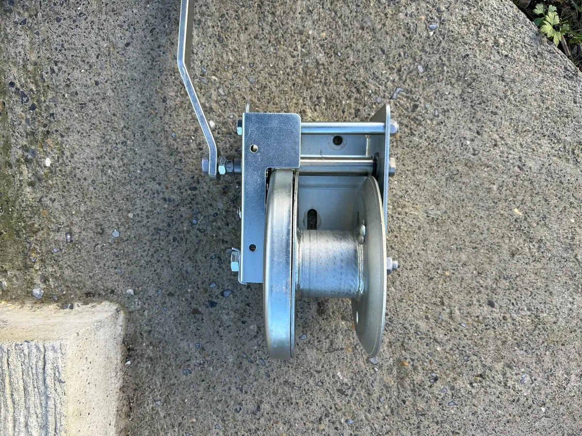 Ham radio Fulton auto break winch new - Image 2