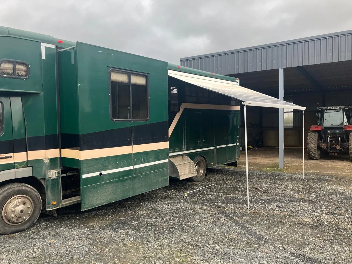 Horse Lorry - Image 2