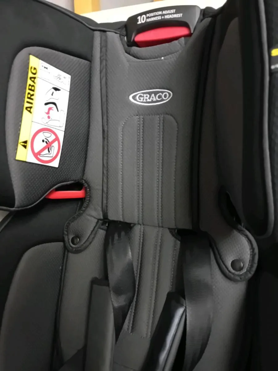Car seat - Image 2