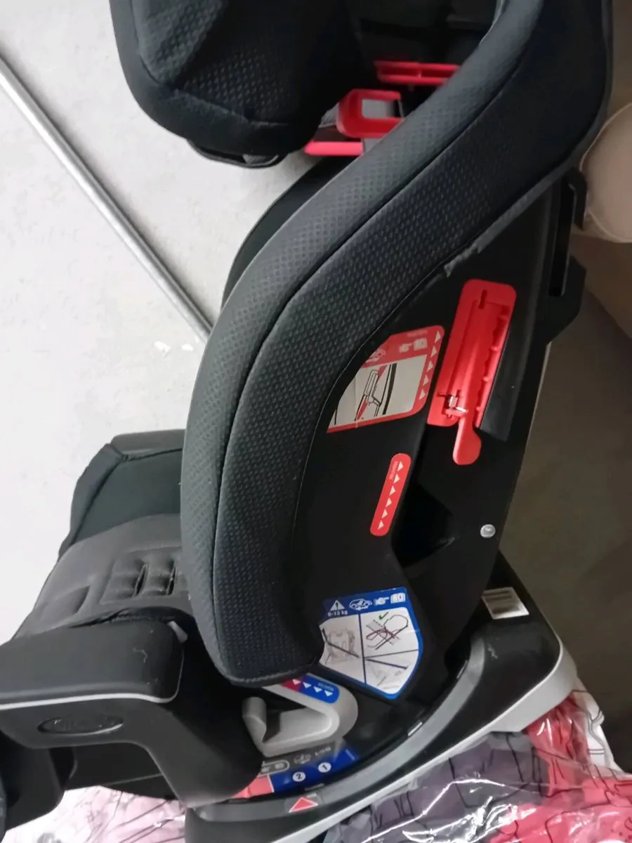 Car seat - Image 3