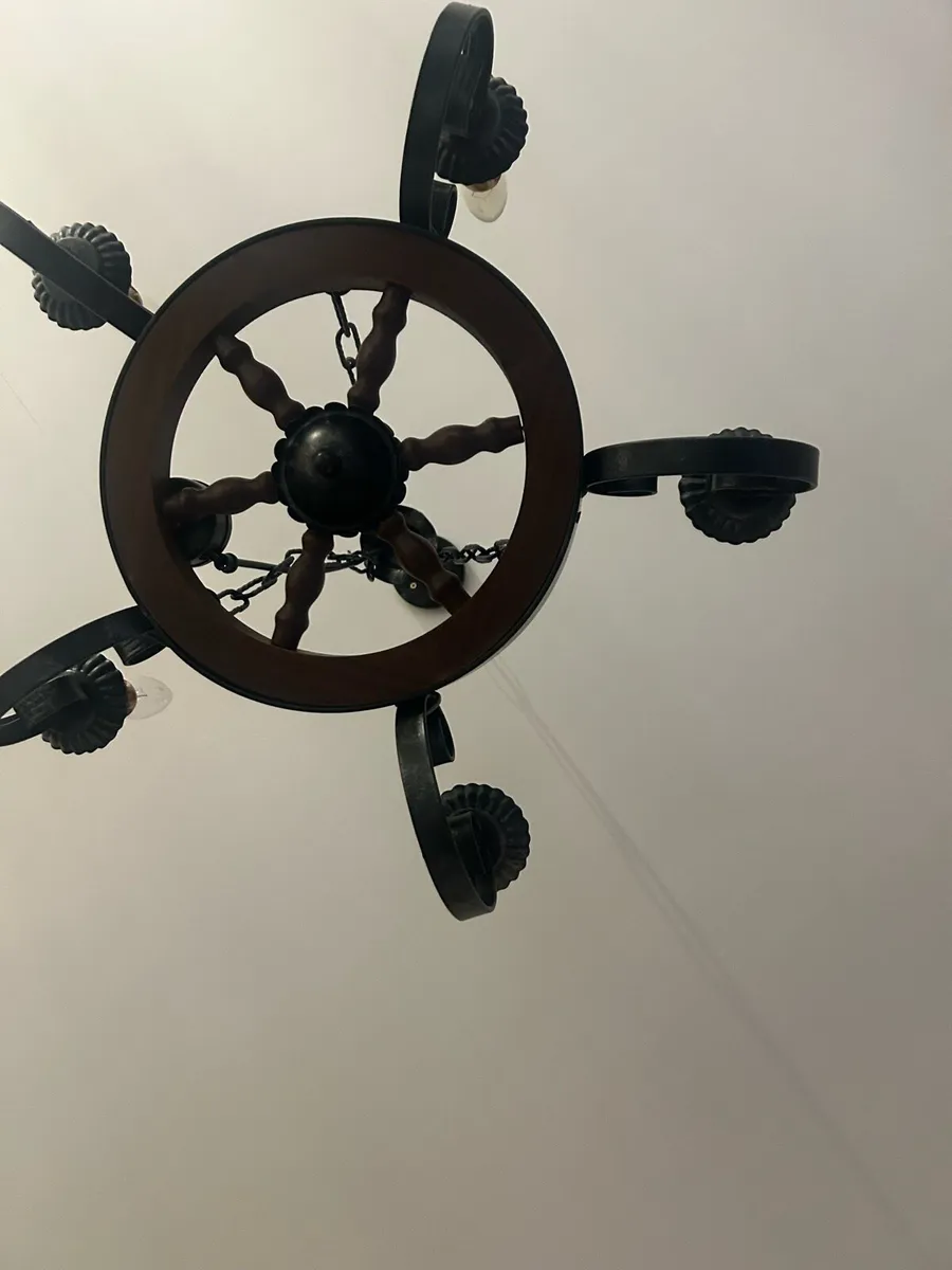 Ceiling chandelier light - cartwheel shape - Image 3
