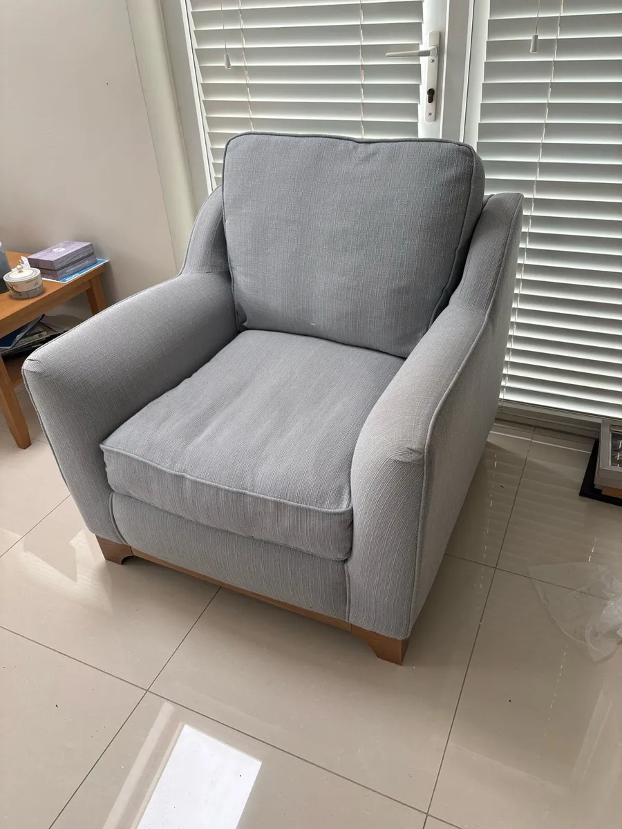 Sofa 3-2-1 plus Ottoman - Image 4