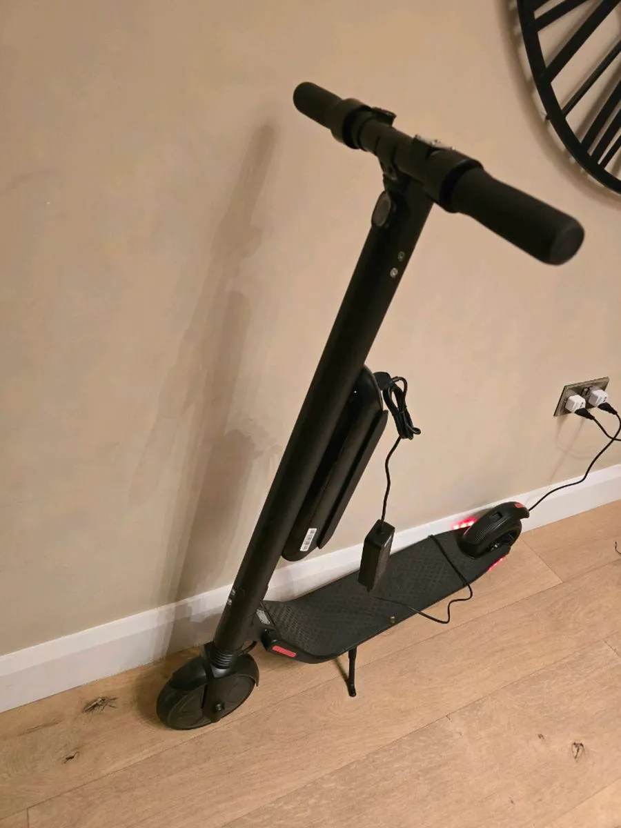 Scooter - Image 1