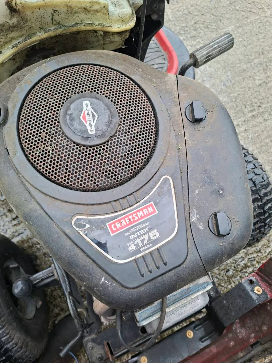 Craftsman lt2000 mulcher - Image 4