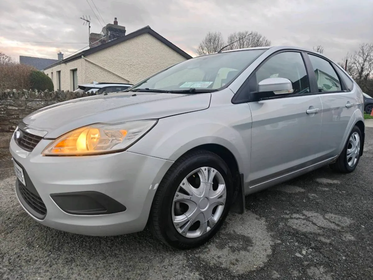 Ford Focus 2010 - Image 4