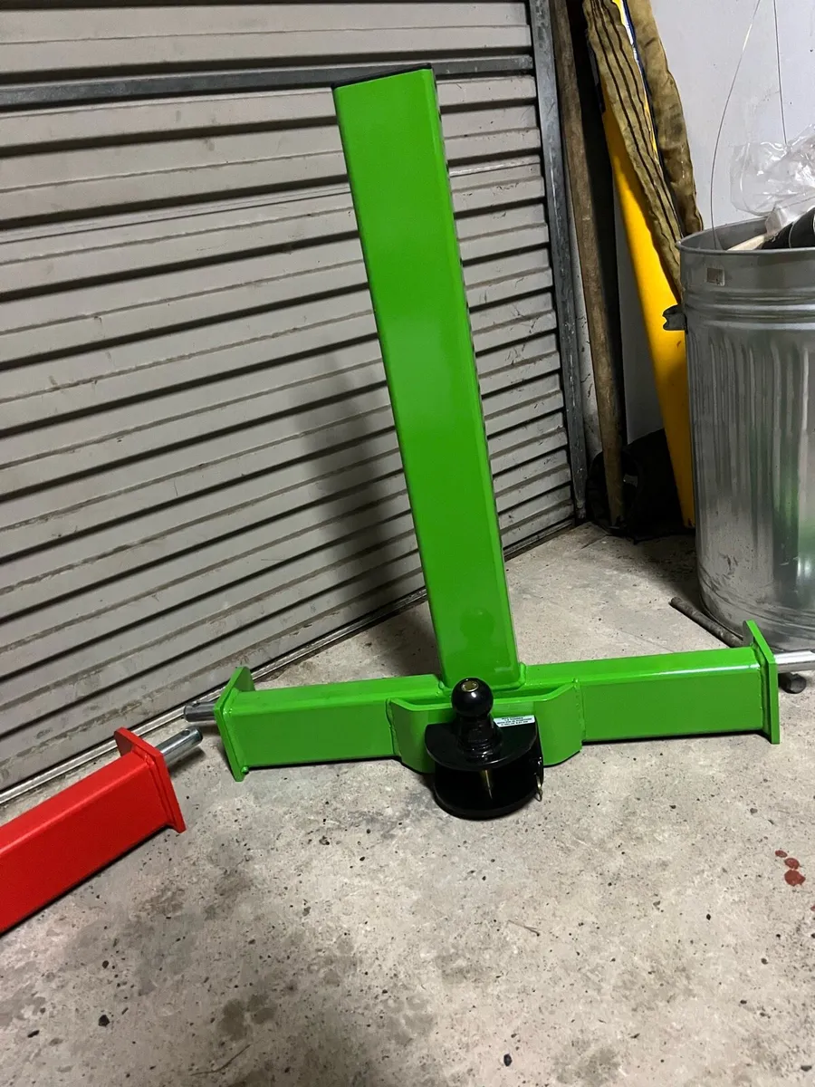 Three point linkage hitch - Image 3