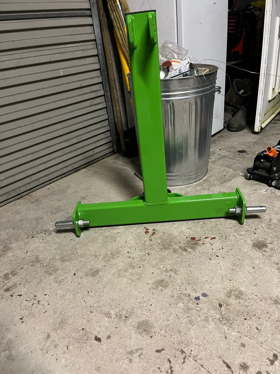 Three point linkage hitch - Image 4