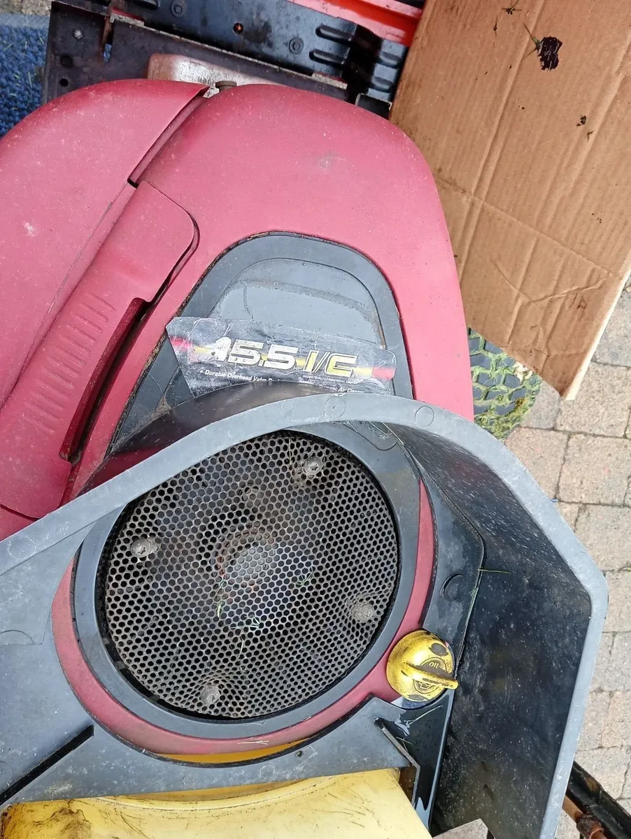 Husqvarna ride on lawnmower for sale - Image 2