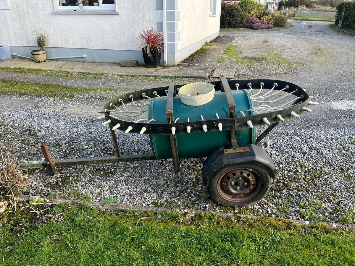 34 teat Mobile Calf feeder - Image 3