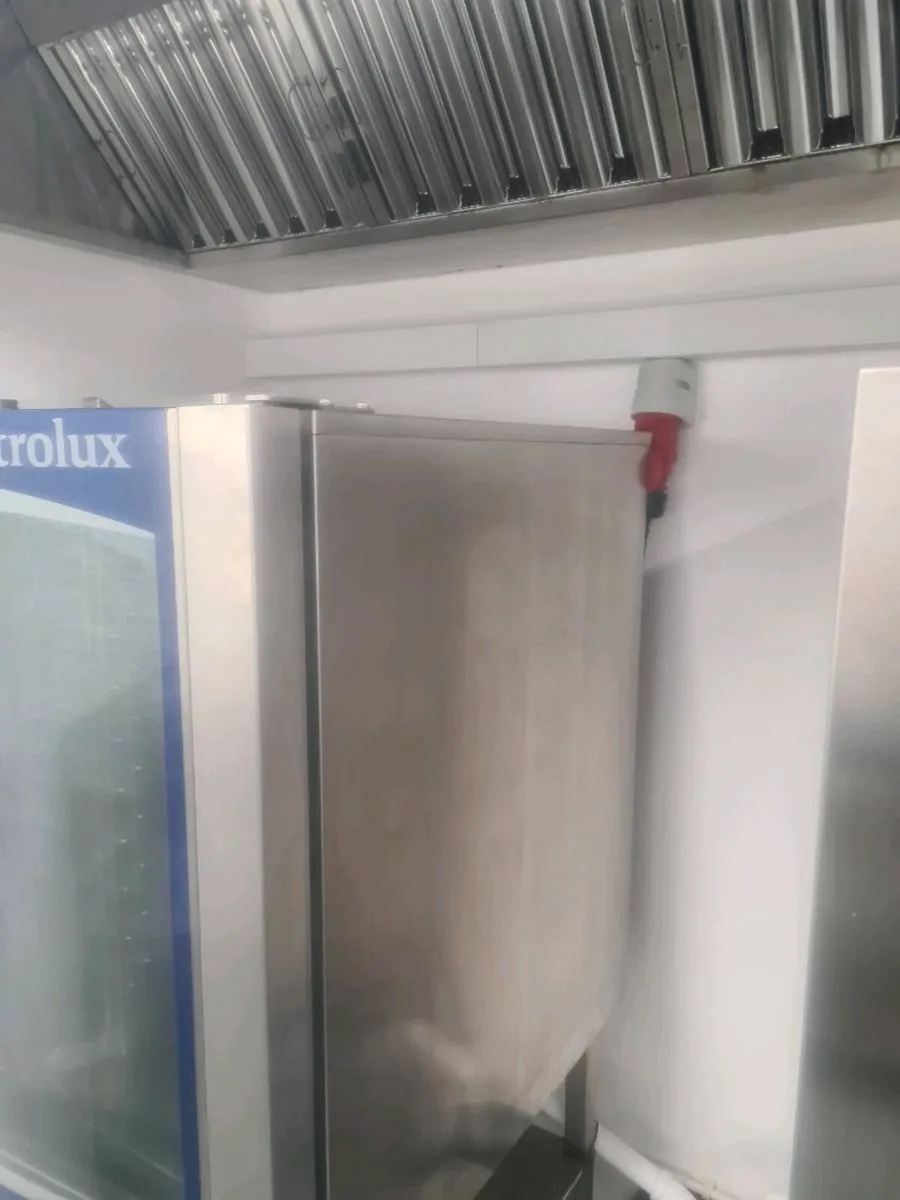 Electrolux Air O Steam 10 grid Combi Oven 3 phase - Image 4