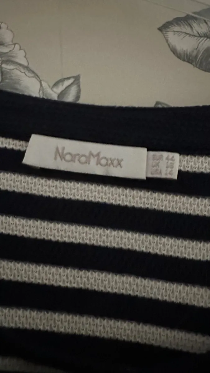 Womens top - Image 3