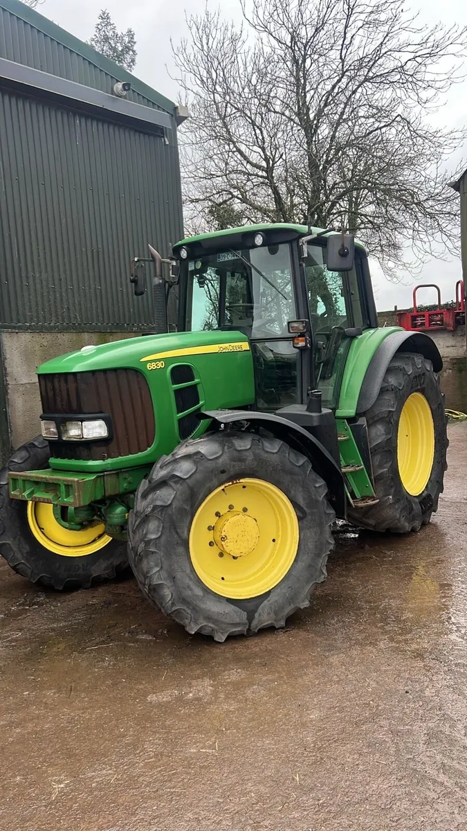 2009 - John Deere 6830 Tractor - Image 1