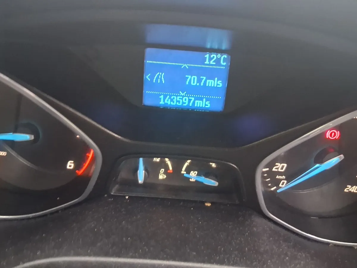 Trade cars to clear - Image 2