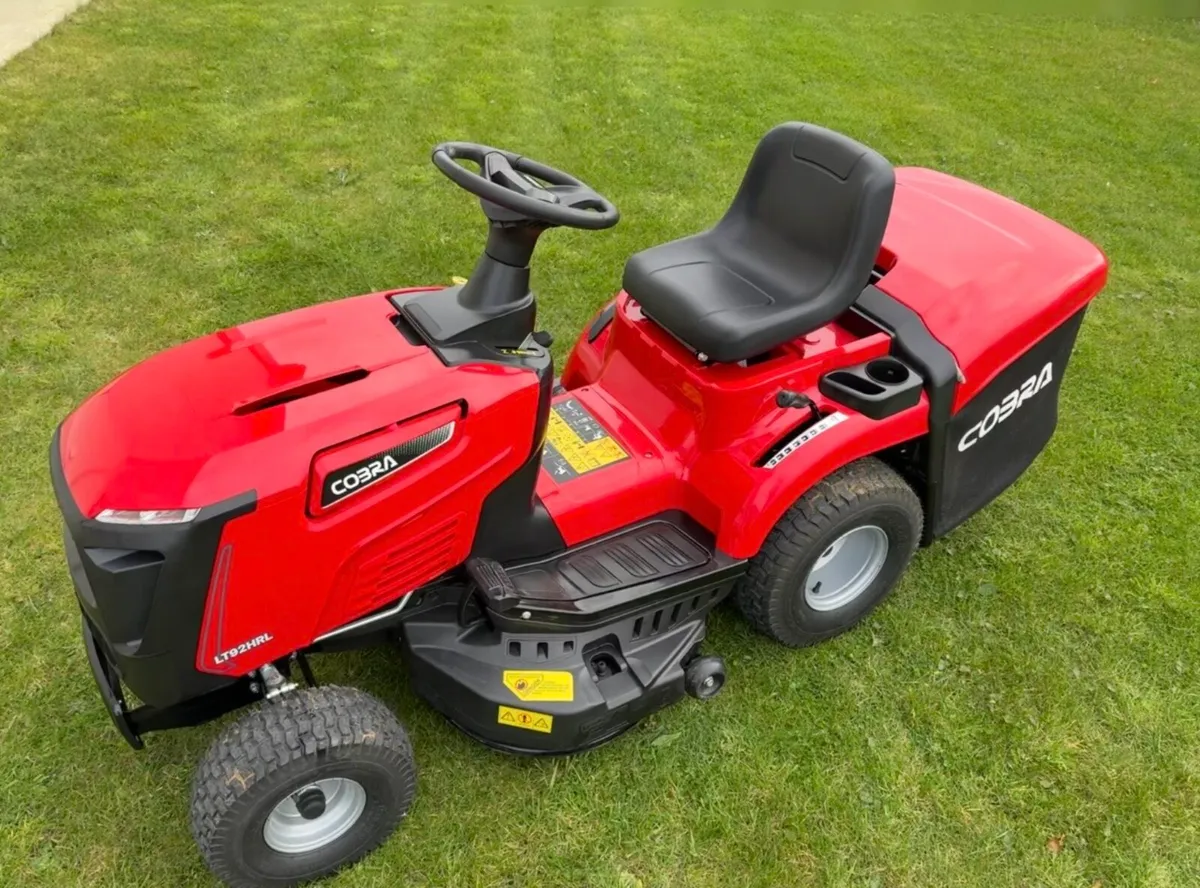 COBRA MOWER MINT CONDITION - Image 1