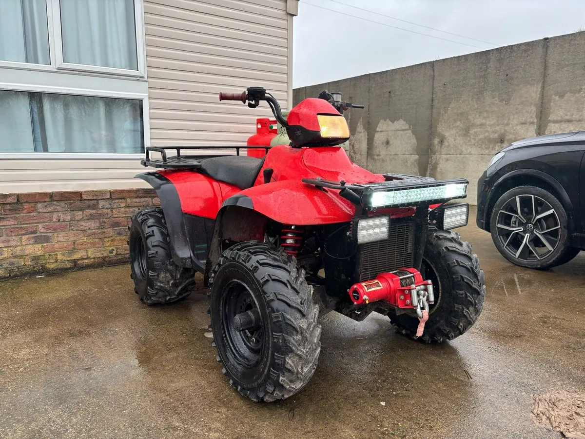 Polaris 500cc 4x4 quad - Image 1