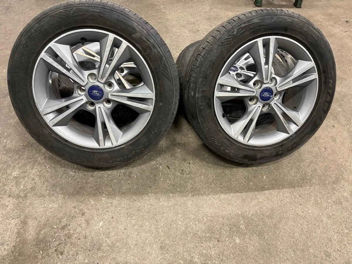 Ford Focus Alloy Wheels & Tyres 215/55/R16 - Image 4