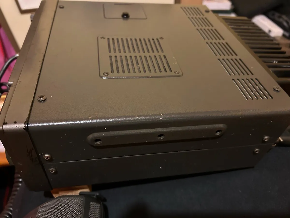 Cb radio Yaesu FT 77 in good condition - Image 4