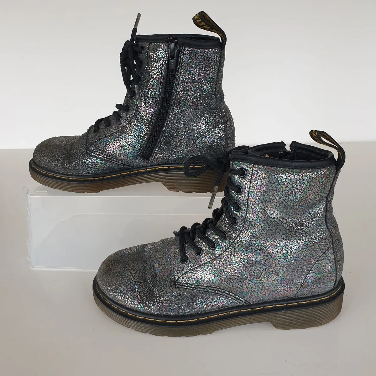 Dr Martens girls sparkly boots size 1 EU 33 Delane - Image 2