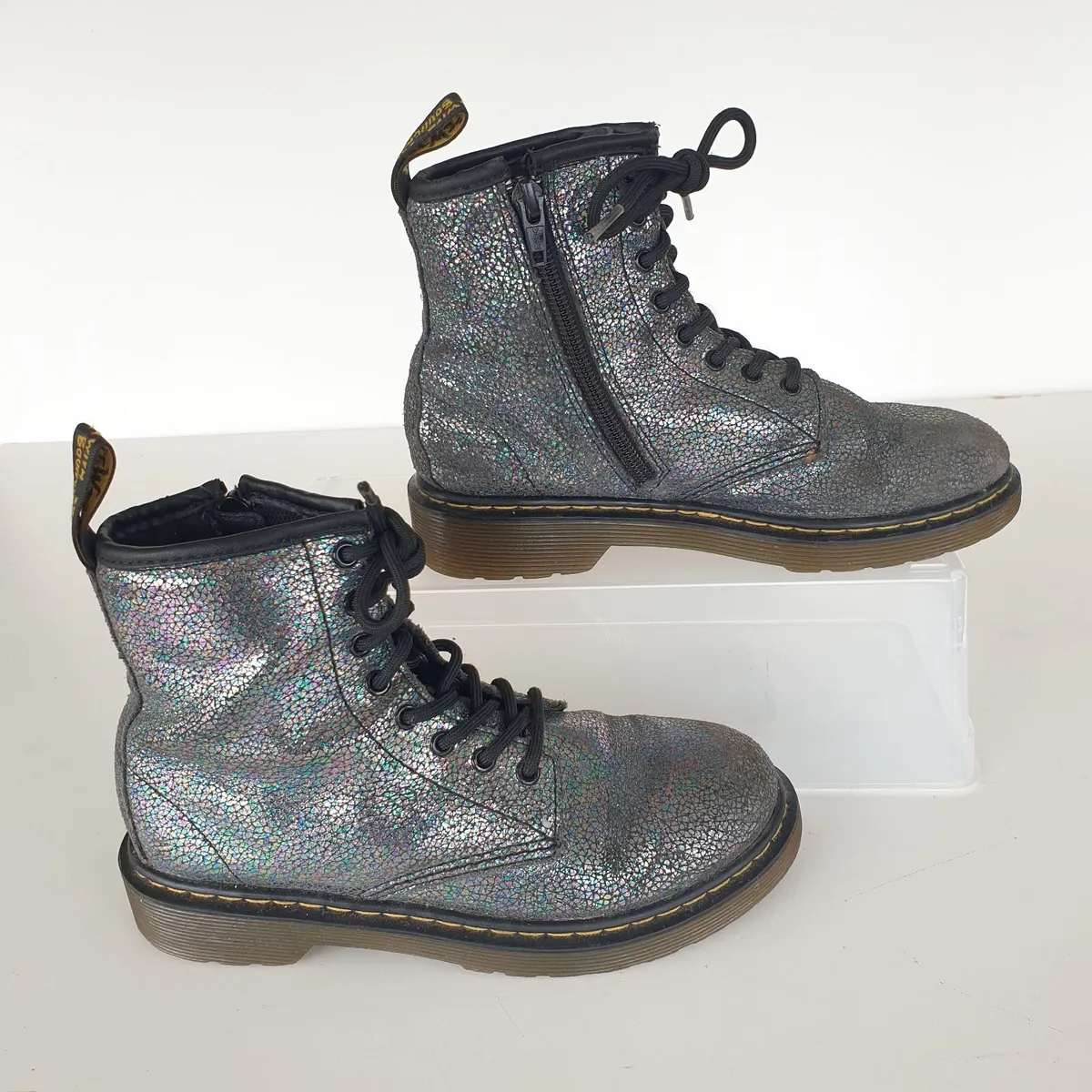 Dr Martens girls sparkly boots size 1 EU 33 Delane - Image 4