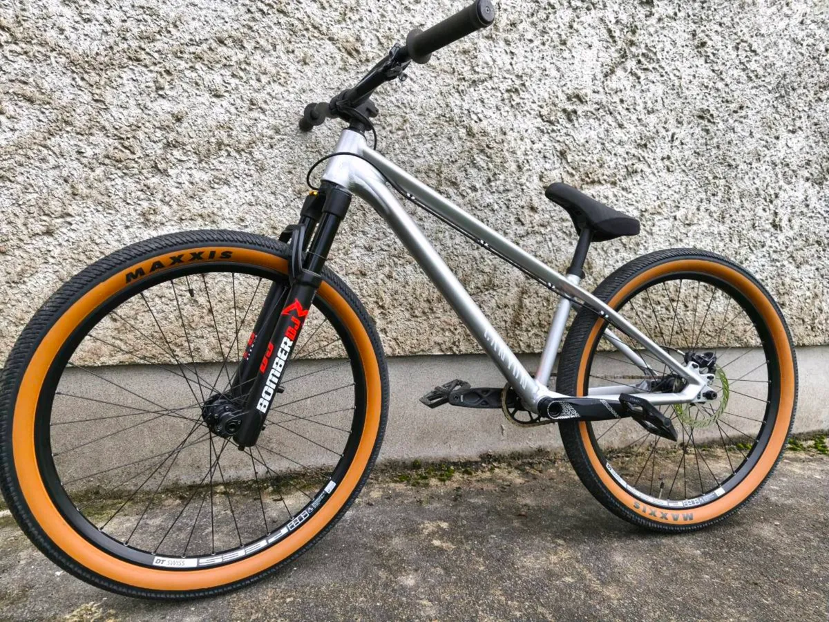 Canyon Stitched 360 Pro - Image 1