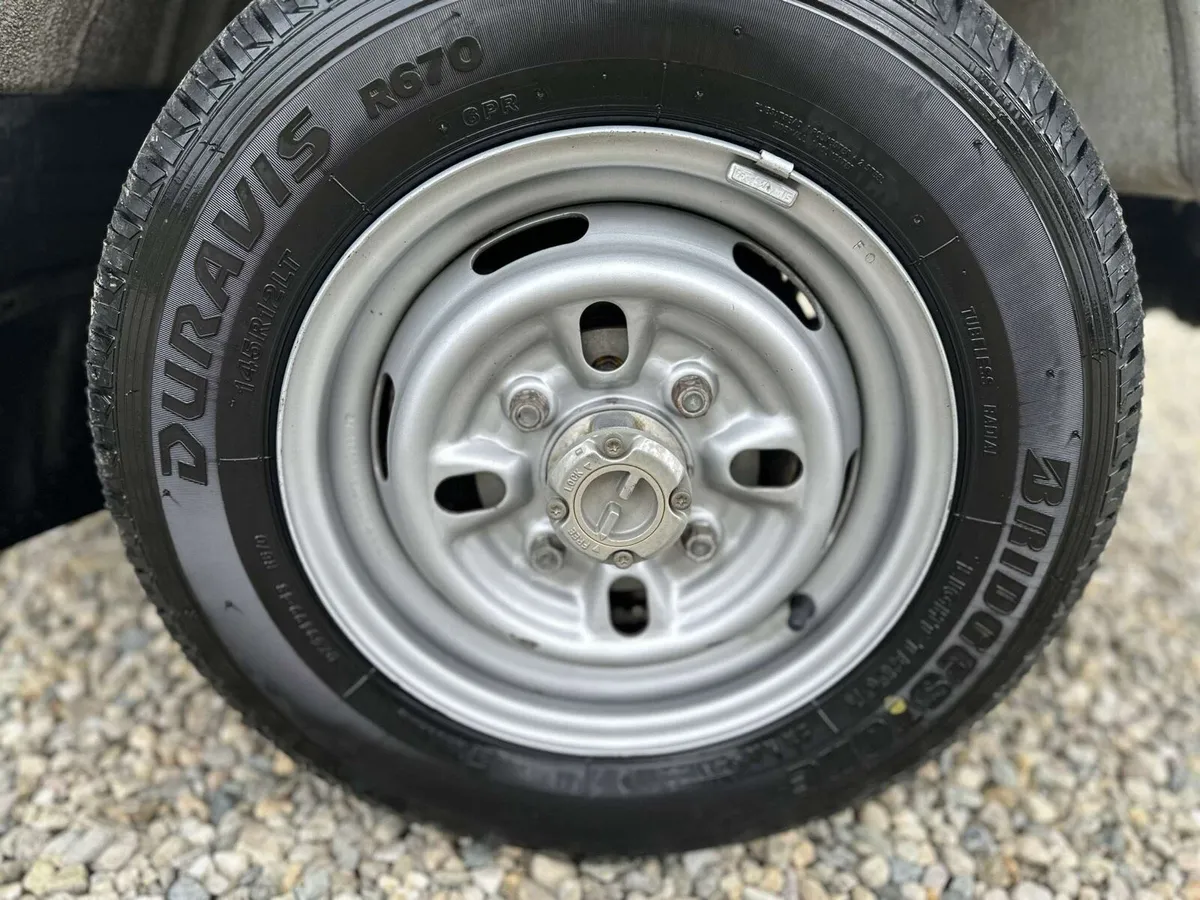 1988 Suzuki Carry - Image 2