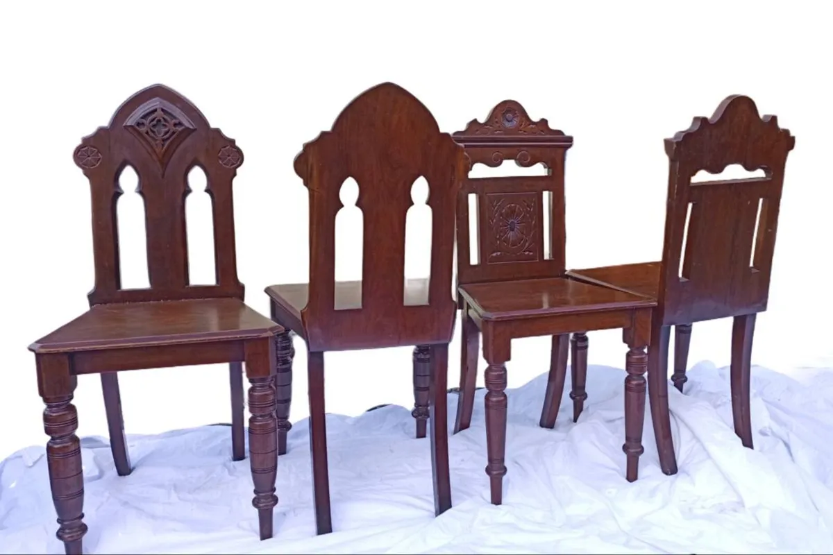 📍 CLEARANCE: PAIR of 19thC Mahogany Hall Chairs - Image 2