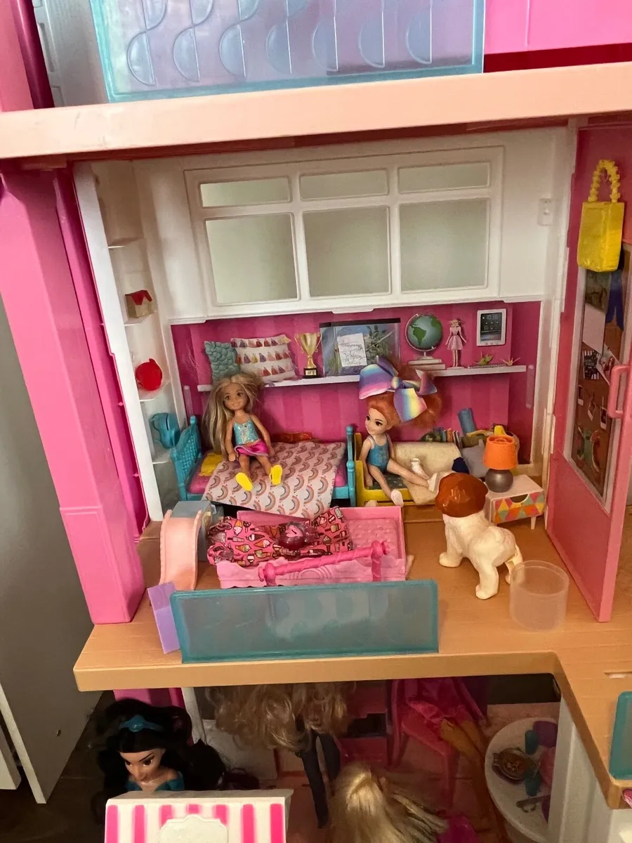 Barbie Doll house - Image 2