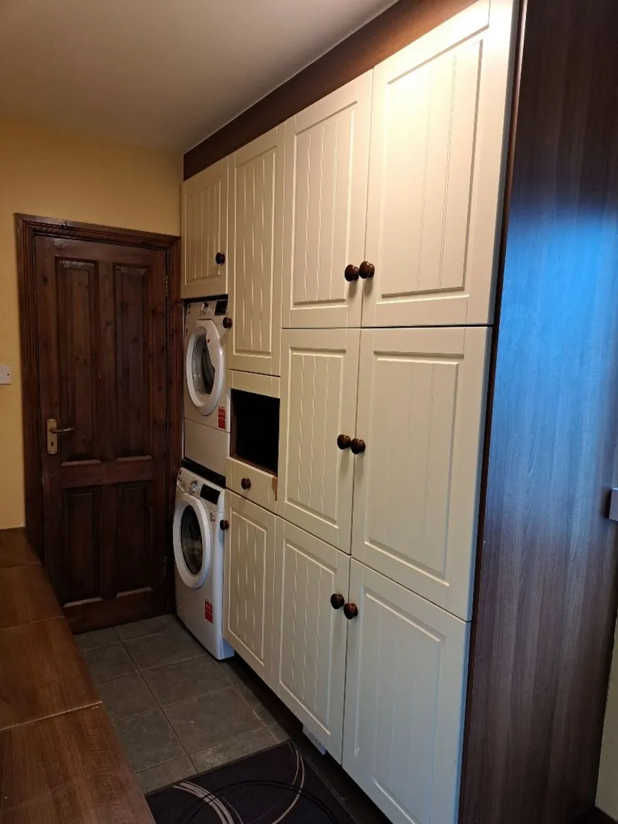 Kitchen utility - Image 1