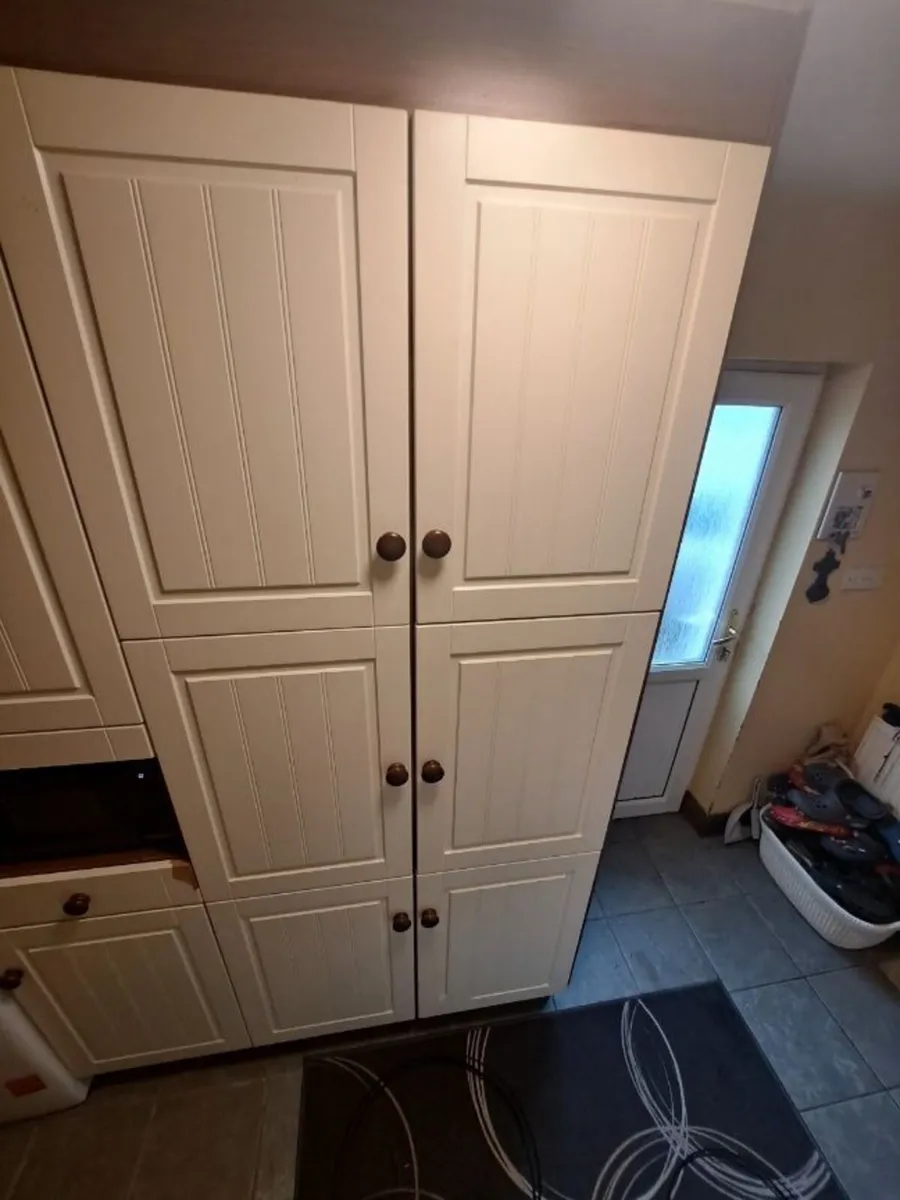 Kitchen utility - Image 3