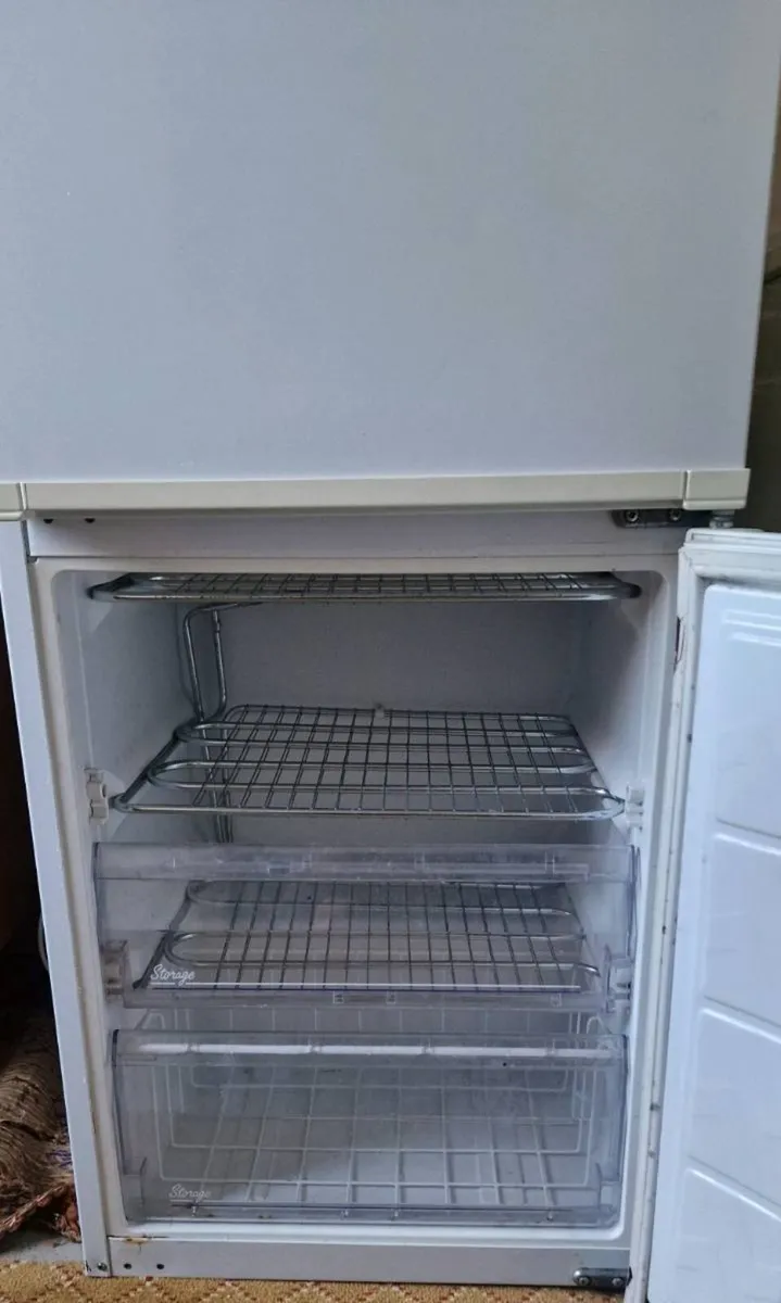 Fridge Freezer for free - Image 3