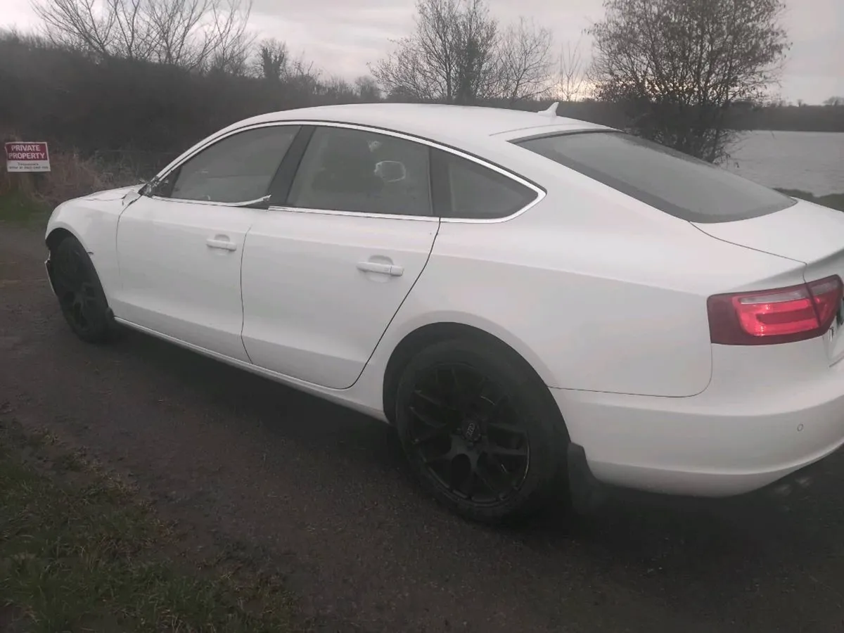 2011 Audi A5 2.0Tdi ((Low Kms)) - Image 3