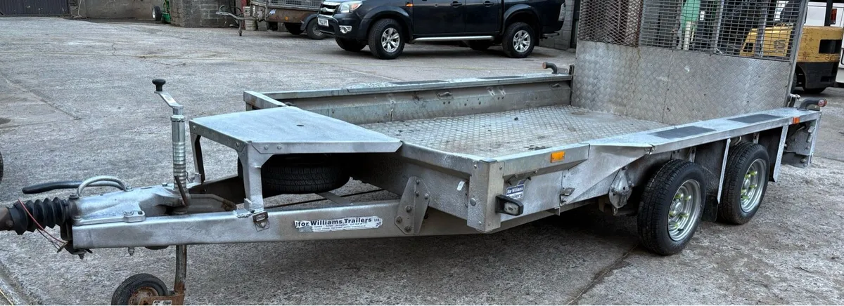 Ifor Williams plant trailer 10x6 - Image 1
