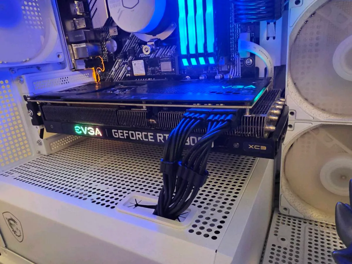 EVGA RTX 3080 XC3 ULTRA Perfect Working Order - Image 2