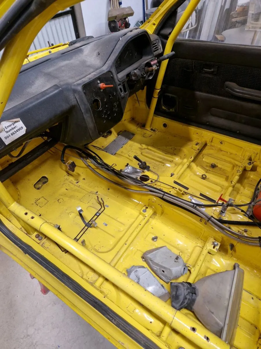 Peugeot 106 xsi rally car shell.. - Image 4